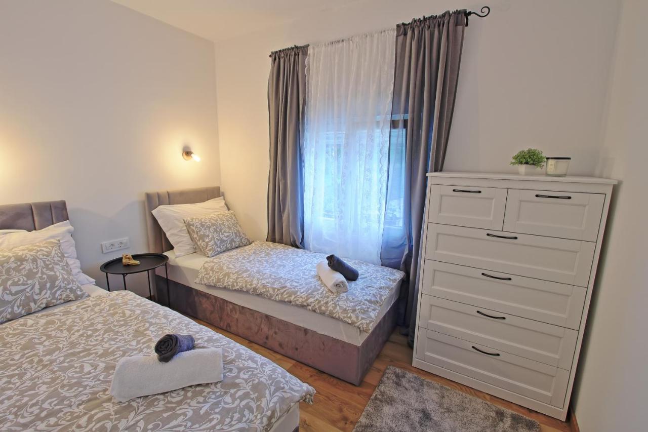 Holiday Home Bulog Sinac Buitenkant foto