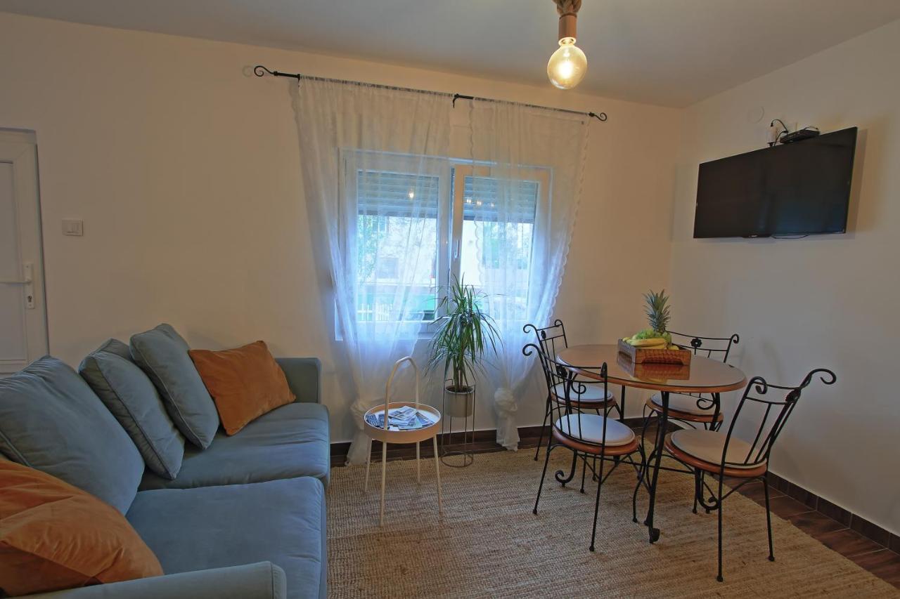 Holiday Home Bulog Sinac Buitenkant foto
