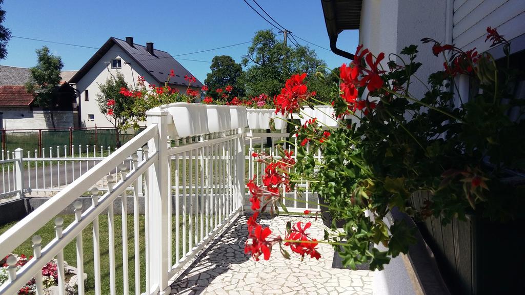 Holiday Home Bulog Sinac Buitenkant foto
