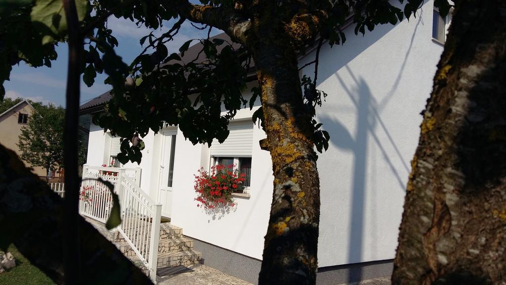 Holiday Home Bulog Sinac Buitenkant foto