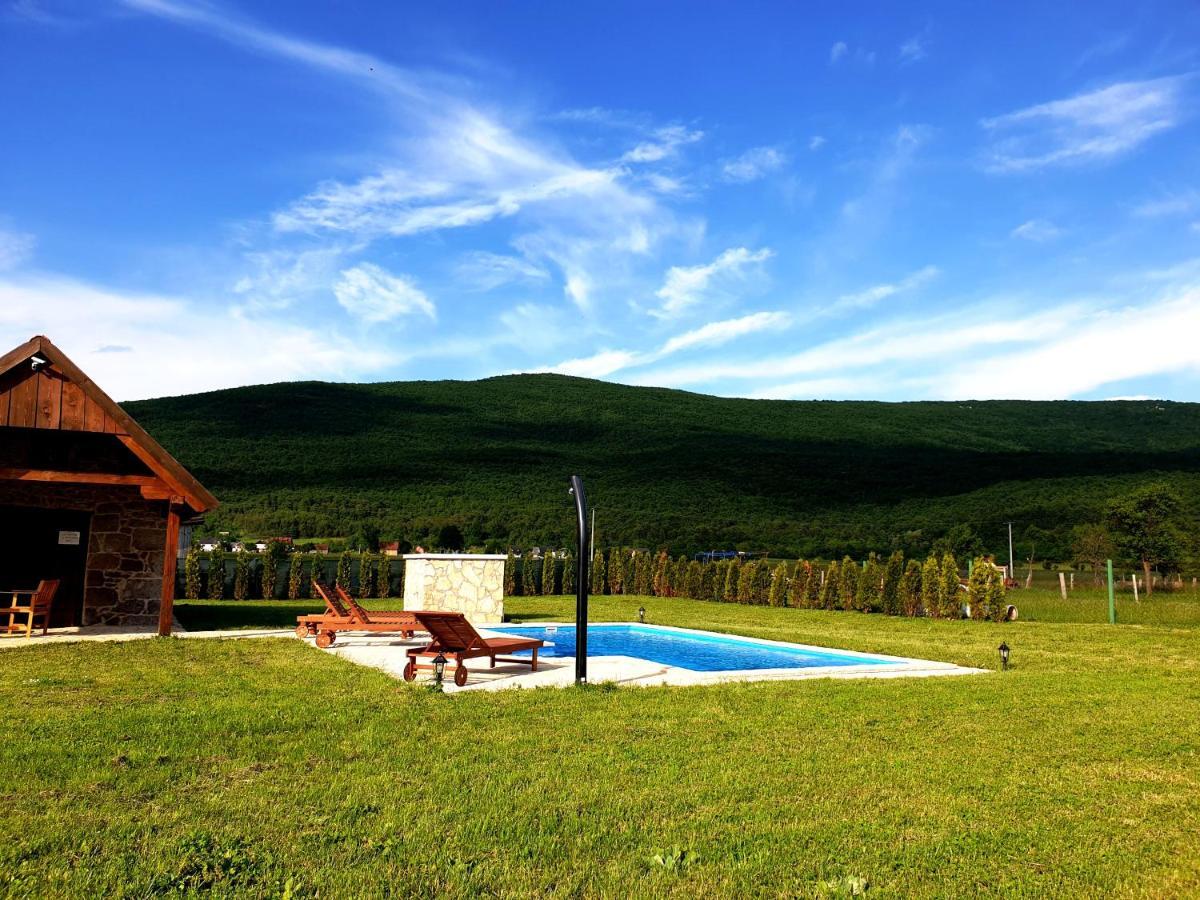 Holiday Home Bulog Sinac Buitenkant foto