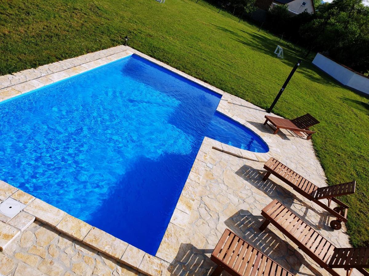 Holiday Home Bulog Sinac Buitenkant foto